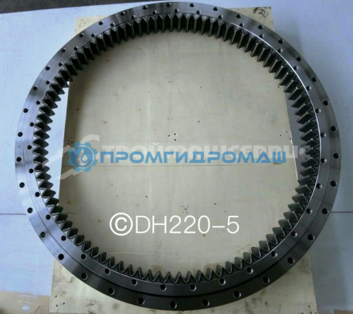 Опорно-поворотный круг Doosan SL225LC-V (ОПУ 109-00052)